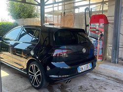 Nero Usata 2014 VW Golf Tre volumi | 7990 € (Buon prezzo)