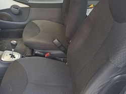 Bianco Usata 2011 Toyota Aygo Connect Style Due volumi | 7000 € (Cara)