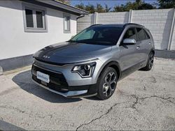 Argento Usata 2022 Kia Niro Style SUV | 21.900 € (Buon prezzo)