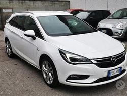 Bianco Usata 2018 Opel Astra Business Station wagon | 6900 € (Buon prezzo)