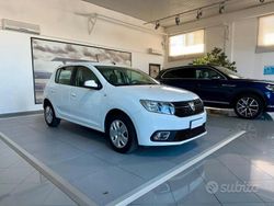 Bianco Usata 2019 Dacia Sandero Due volumi | 6900 € (Super prezzo)