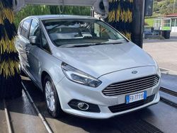 Grigio Usata 2016 Ford S-MAX Business Edition Monovolume | 15.500 € (Molto cara)