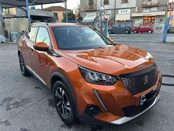 Bronzo Usata 2020 Peugeot 2008 Allure SUV | 15.700 € (Buon prezzo)
