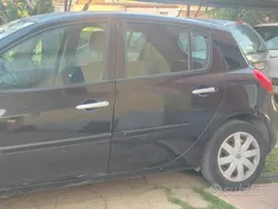 Usata 2010 Renault Clio II Due volumi | 2000 € (Ottimo prezzo)