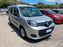 Grigio Usata 2018 Renault Kangoo Monovolume | 8490 €