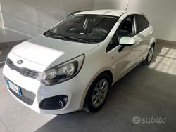 Bianco Usata 2012 Kia Rio EX Due volumi | 5500 € (Buon prezzo)