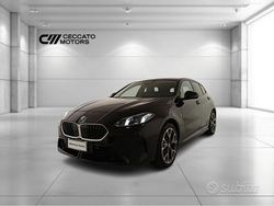 Black sapphire metallizzato Nuova 2025 BMW 120 M Sport Due volumi | 35.900 € (Ottimo prezzo)