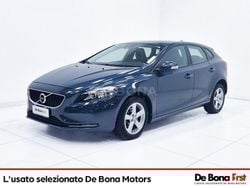 Azzurro Usata 2017 Volvo V40 Tre volumi | 11.490 € (Buon prezzo)