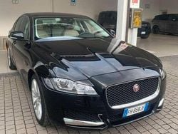 Nero Usata 2017 Jaguar XF Prestige Tre volumi | 17.500 € (Super prezzo)