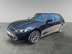 Usata 2024 BMW 316 Shadowline Station wagon | 33.700 € (Molto cara)