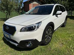 Bianco Usata 2016 Subaru Outback SUV | 11.500 € (Buon prezzo)