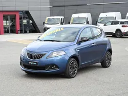 Blu Usata 2023 Lancia Ypsilon Gold Due volumi | 13.900 € (Buon prezzo)