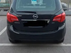 Usata 2016 Opel Meriva Monovolume | 7200 € (Cara)