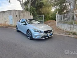 Usata 2013 Volvo V40 R-Design Station wagon | 8000 € (Buon prezzo)