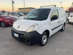 Bianco Usata 2011 Renault Kangoo Tre volumi | 2450 € (Ottimo prezzo)