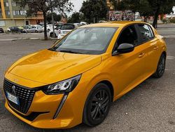 Giallo Usata 2022 Peugeot 208 Active Due volumi | 12.500 € (Buon prezzo)