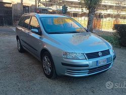 Grigio Usata 2006 Fiat Stilo Station wagon | 2990 € (Molto cara)