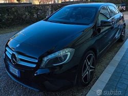 Nero Usata 2015 Mercedes A200 Edition Tre volumi | 10.900 € (Buon prezzo)