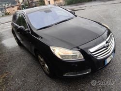 Usata 2009 Opel Insignia Cosmo Station wagon | 2990 € (Cara)