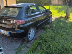 Nero Usata 2008 Seat Ibiza Due volumi | 700 €