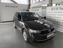 Urano grey Usata 2024 VW Tiguan Life SUV | 33.500 € (Buon prezzo)