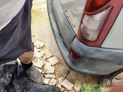 Grigio Usata 1988 Renault Kangoo Monovolume | 350 €