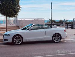 Bianco Usata 2010 Audi A5 Cabriolet S-Line Cabrio | 13.300 €