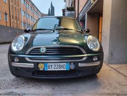 Verde Usata 2002 Mini ONE Due volumi | 4500 € (Molto cara)