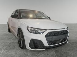 Bianco Usata 2024 Audi A1 Black Edition Due volumi | 24.900 € (Buon prezzo)