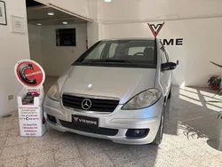 Argento Usata 2011 Mercedes A180 Elegance Tre volumi | 3500 € (Ottimo prezzo)