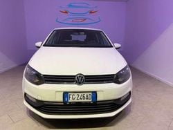 Bianco Usata 2016 VW Polo Comfortline Tre volumi | 7790 € (Buon prezzo)