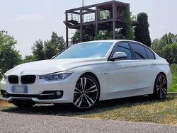 Bianco Usata 2012 BMW 328 Sport Line Tre volumi | 14.000 €