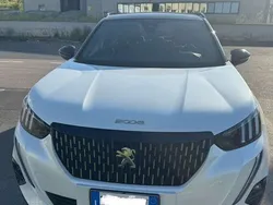 Bianco Usata 2022 Peugeot 2008 GT SUV | 20.500 € (Cara)