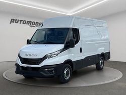 Bianco Nuova 2025 Iveco Daily Furgone | 36.900 € (Buon prezzo)