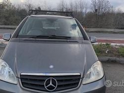 Grigio Usata 2011 Mercedes A160 Tre volumi | 2000 €