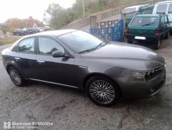 Marrone Usata 2007 Alfa Romeo 159 Progression Tre volumi | 2500 € (Cara)