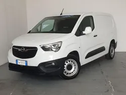 Bianco(met.) Usata 2019 Opel Combo Edition Monovolume | 11.490 € (Buon prezzo)