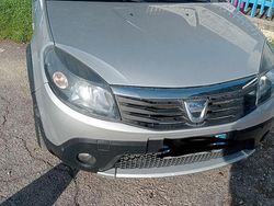 Grigio Usata 2010 Dacia Sandero Stepway Due volumi | 2400 €