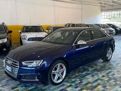 Blu Usata 2017 Audi A4 Tre volumi | 22.900 € (Ottimo prezzo)