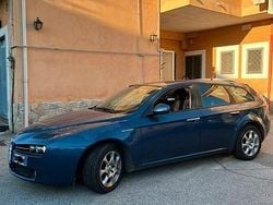 Blu Usata 2009 Alfa Romeo 159 Tre volumi | 1200 € (Super prezzo)