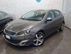 Argento Usata 2017 Peugeot 308 Allure Tre volumi | 9900 € (Buon prezzo)