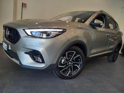 Grigio Usata 2024 MG ZS Luxury Tre volumi | 18.900 € (Molto cara)