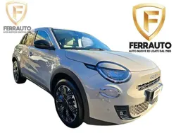 Sabbia Nuova 2025 Fiat 600 La Prima SUV | 24.000 €