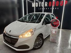 Bianco Usata 2019 Peugeot 208 Allure Due volumi | 8490 € (Super prezzo)