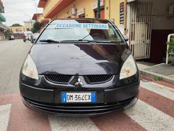 Nero Usata 2008 Mitsubishi Colt Tre volumi | 1300 €
