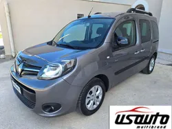 Grigio Usata 2015 Renault Kangoo LIMITED Monovolume | 8999 € (Cara)