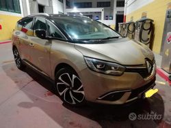 Usata 2017 Renault Grand Scénic IV Monovolume | 13.900 € (Cara)