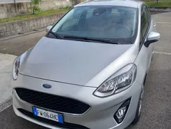 Grigio Usata 2019 Ford Fiesta Vignale Due volumi | 11.350 € (Buon prezzo)