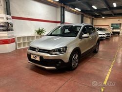 Grigio Usata 2015 VW Polo Cross Due volumi | 9900 € (Buon prezzo)