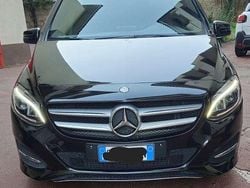 Usata 2016 Mercedes B180 Premium Monovolume | 13.300 € (Buon prezzo)